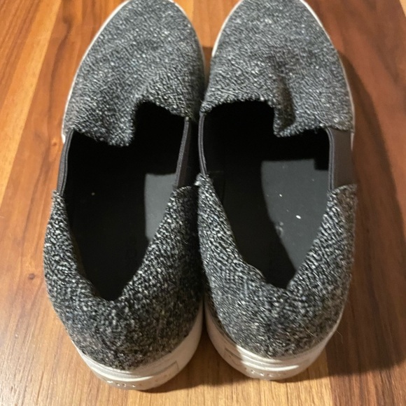 Vince Warren Black and White Tweed Slip-On Sneakers - Picture 3 of 6